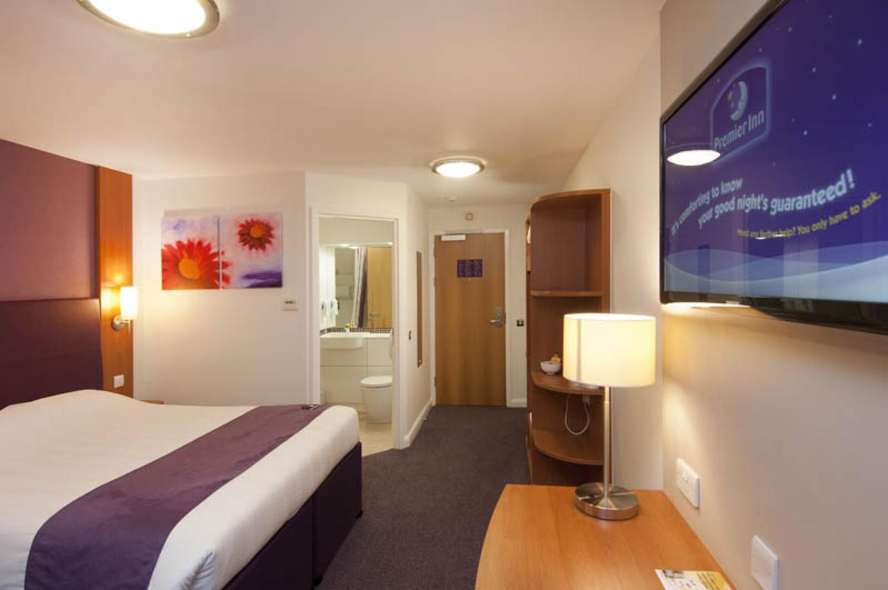 Premier Inn South Mimms/Potters Bar Extérieur photo