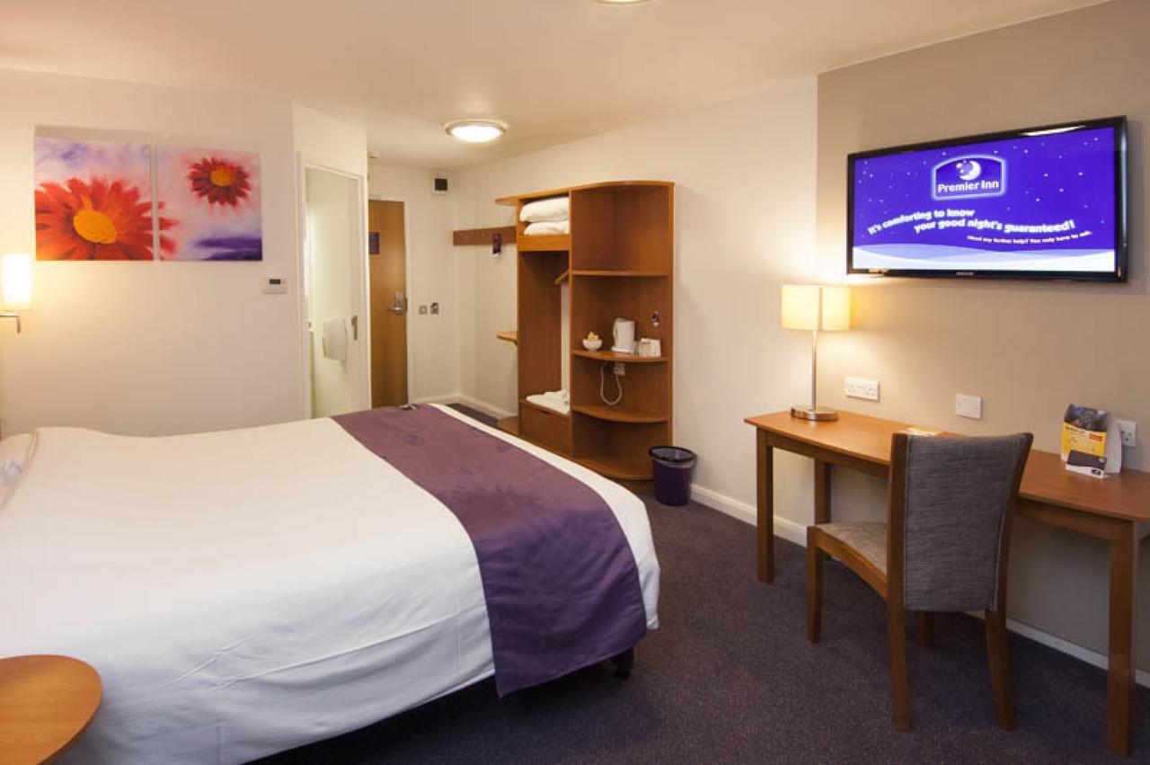 Premier Inn South Mimms/Potters Bar Extérieur photo
