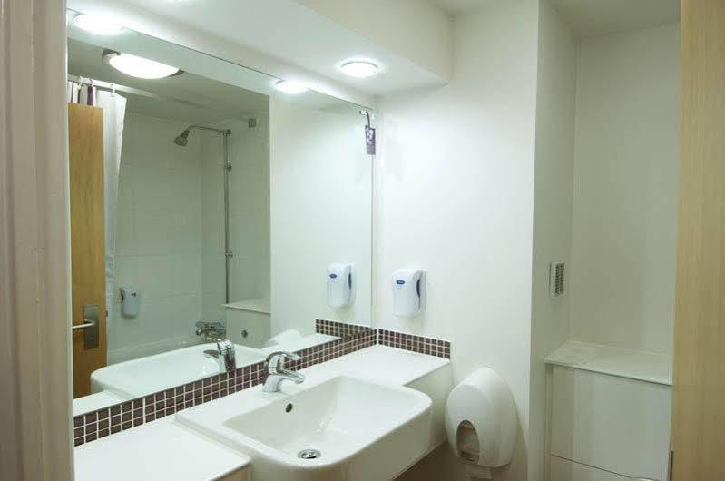 Premier Inn South Mimms/Potters Bar Extérieur photo